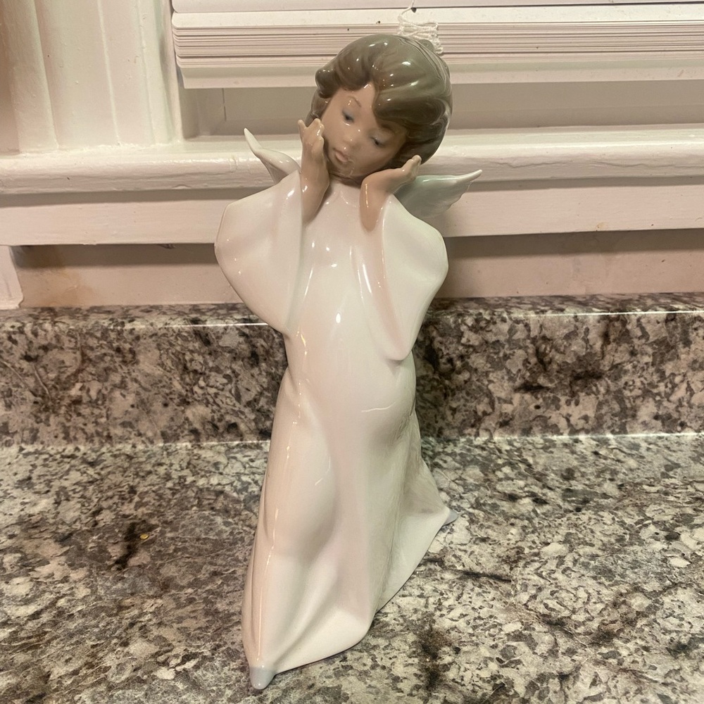 LLADRO MIME Angel with Wings Porcelain Sculpture Figurine 4959